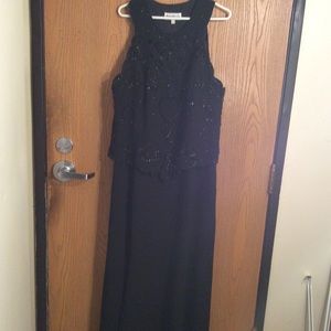 Karen Miller beaded long dress 22w